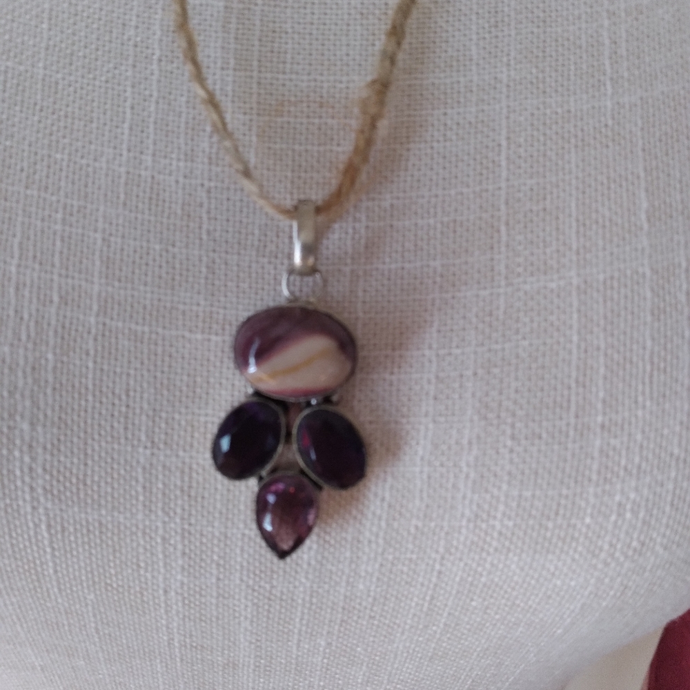 Vintage Amethyst Pendant - Picture 3 of 4